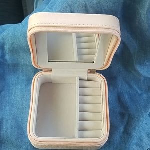 Jewelry travel case